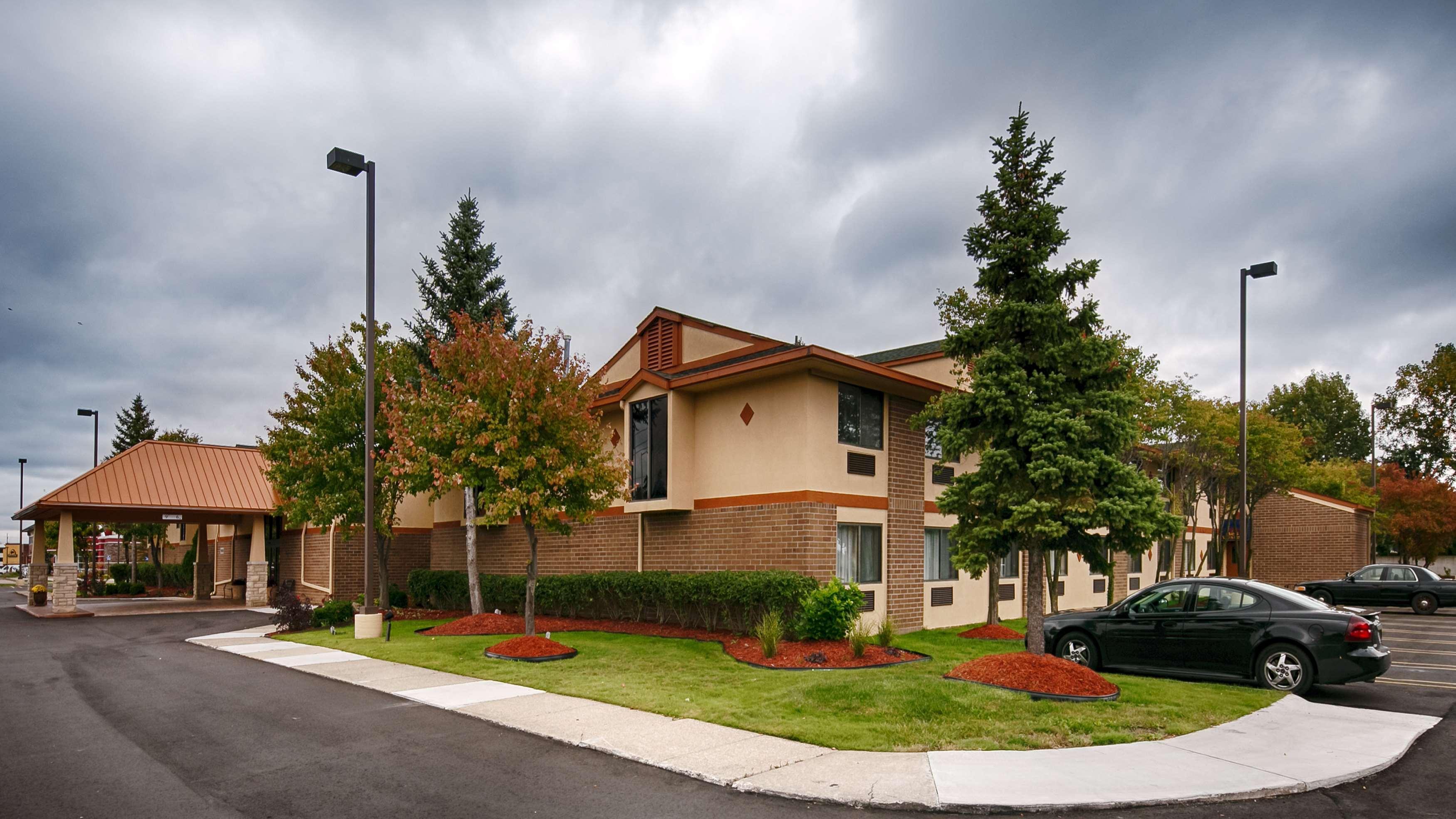Best Western Detroit Livonia Εξωτερικό φωτογραφία