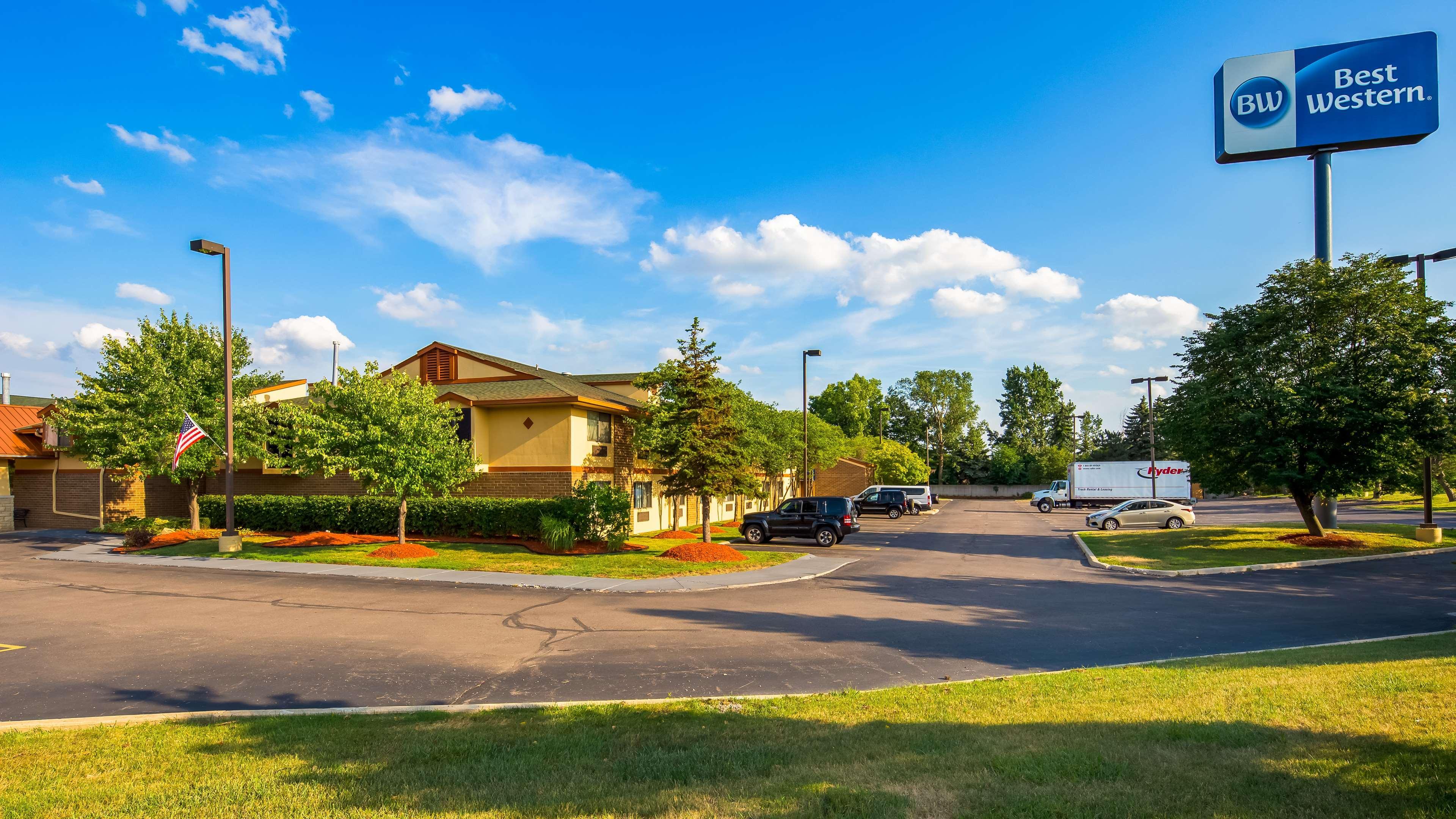 Best Western Detroit Livonia Εξωτερικό φωτογραφία